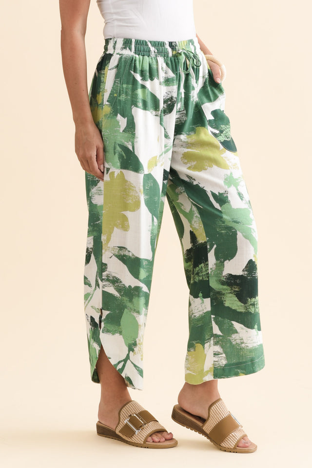 alt text|model:MJ image 4