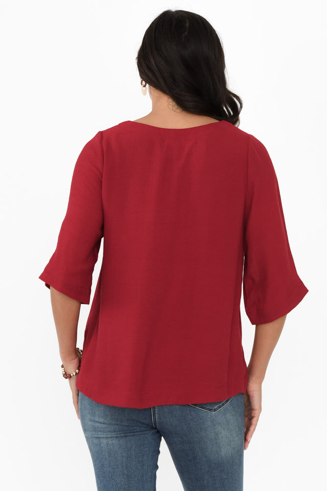 Selena Red 3/4 Sleeve Top,Brunette model,alt text|model:Brontie image 5