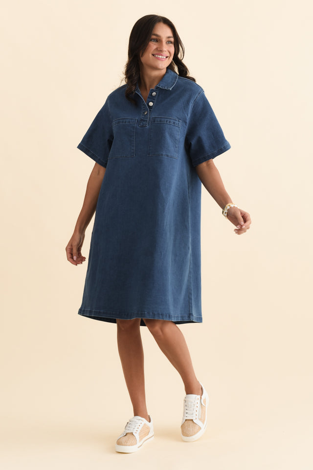 alt text|model:Brontie image 3