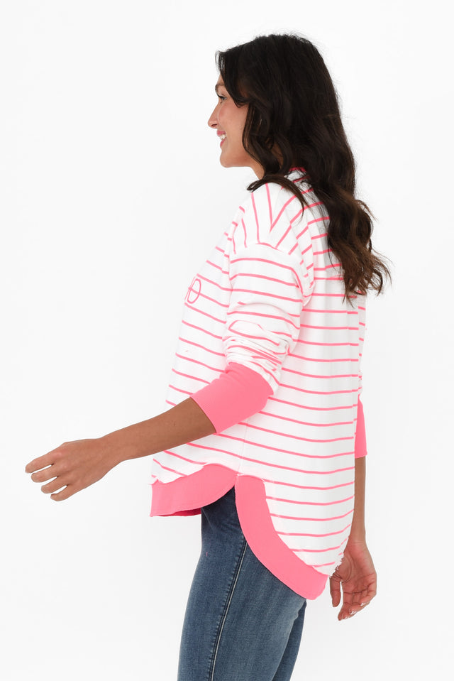 alt text|model:Brontie image 4