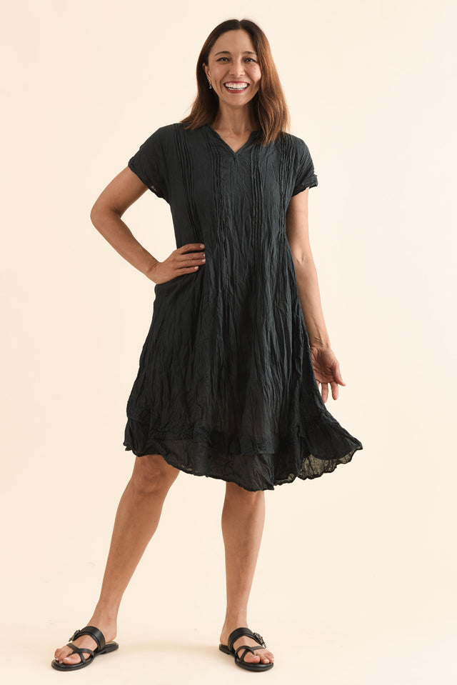 Stassi Charcoal Crinkle Cotton Dress,Full Body,Brunette model,alt text|model:Cara image 3