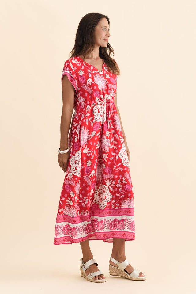 alt text|model:Cara image 4