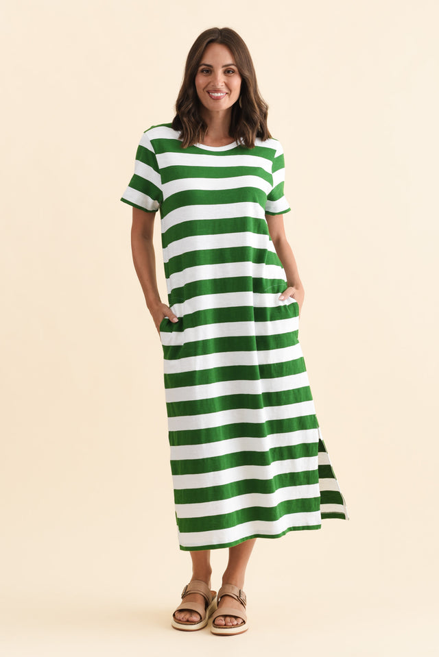 alt text|model:MJ image 6