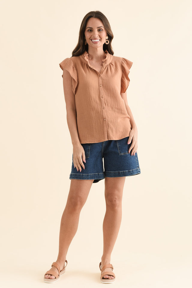 Taris Natural Cotton Ruffle Blouse,Full Body,Brunette model,alt text|model:MJ image 6