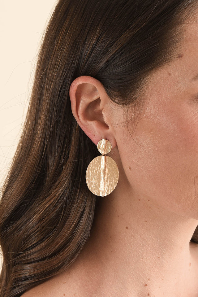 Teevan Gold Oval Drop Earrings