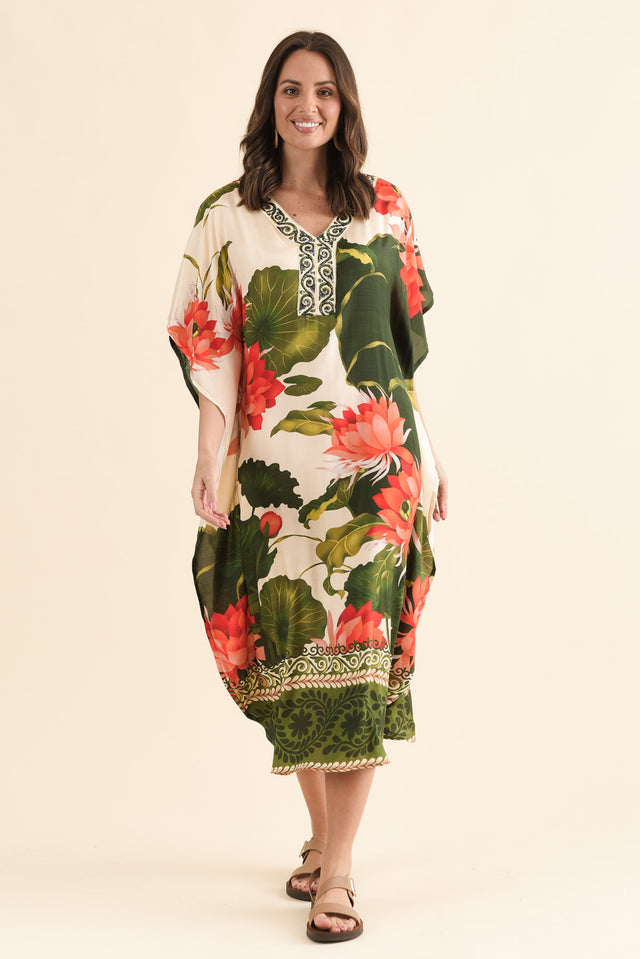 Thomas Green Flower Kaftan,Full Body,Brunette model,alt text|model:MJ image 6