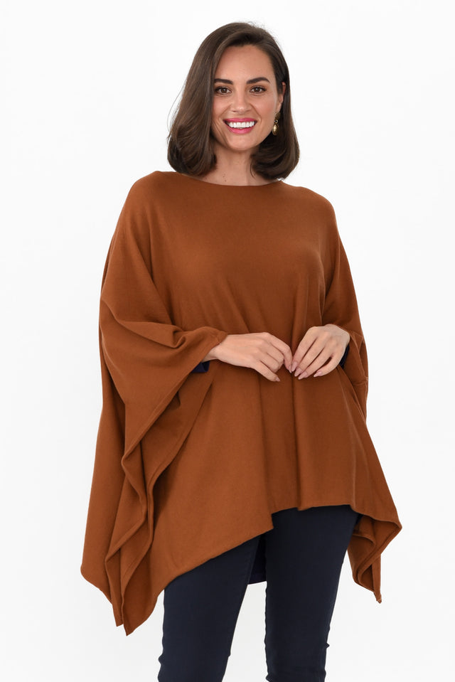 Timothy Tan Cotton Stretch Poncho print_Plain length_Hip sleeve_3/4 hem_Hi Lo sleevetype_Batwing colour_Brown COATS & JACKETS  alt text|model:MJ;wearing:One Size image 2