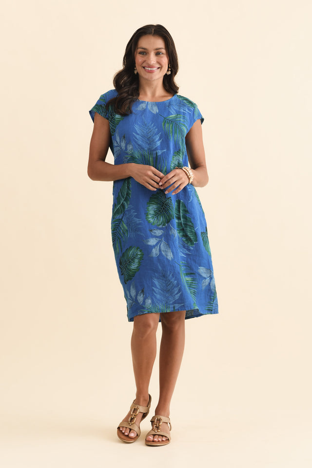 alt text|model:Brontie image 6