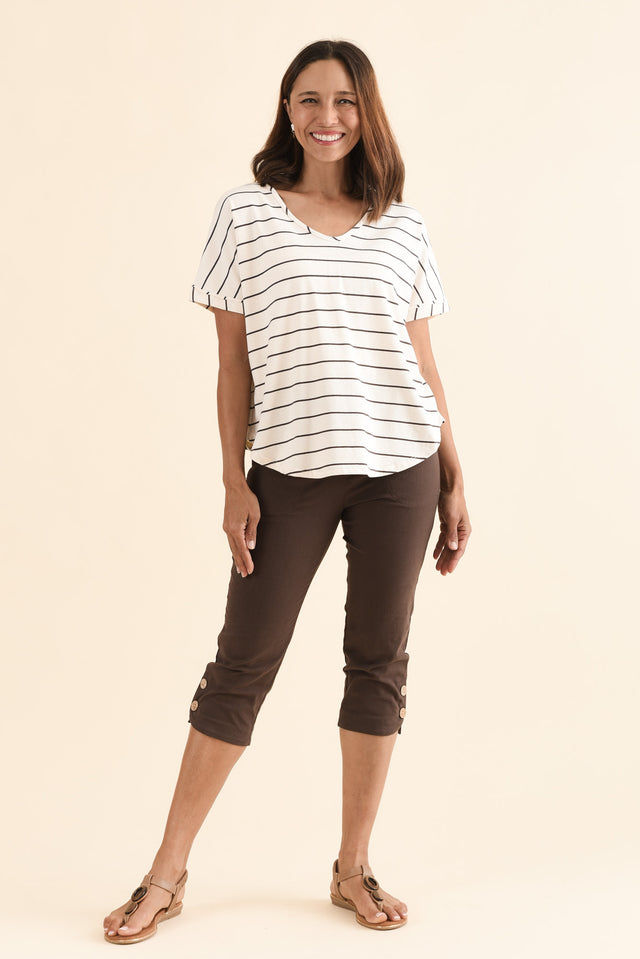 Toronto Cream Stripe Cotton Tee,Full Body,Brunette model,alt text|model:Cara image 6