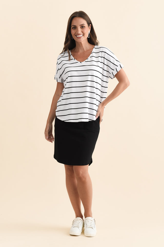 alt text|model:MJ image 8