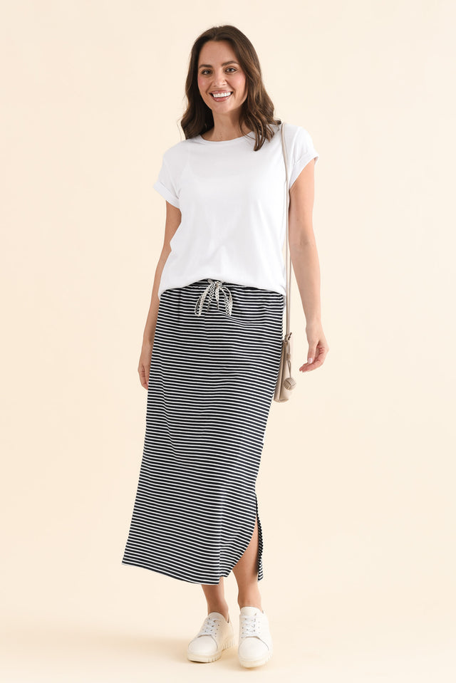 Travel Navy Stripe Cotton Maxi Skirt,Full Body,Brunette model,alt text|model:Cara image 7
