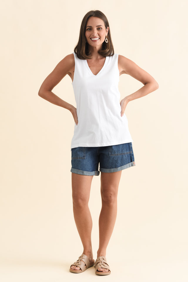 alt text|model:MJ image 7