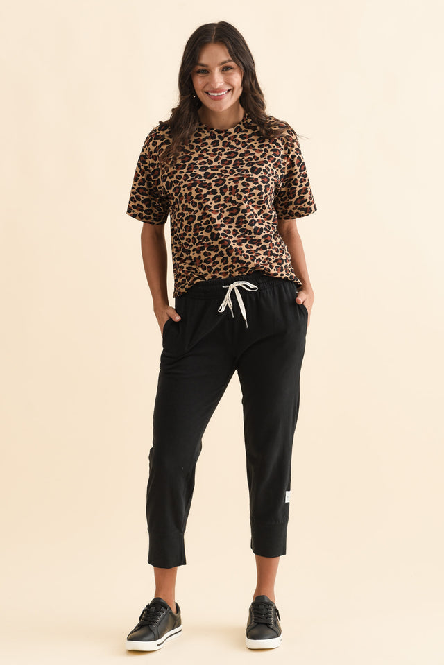 alt text|model:Brontie image 6