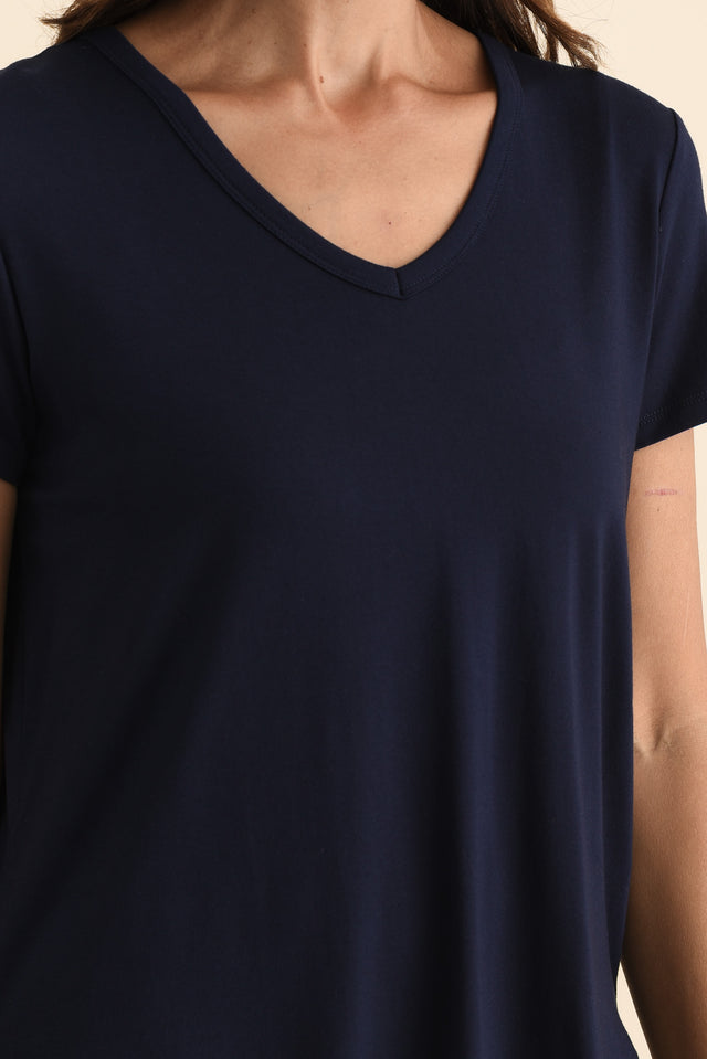 alt text|model:Cara image 6