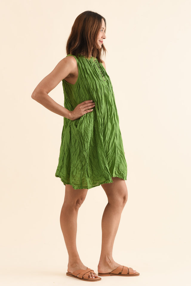 Willa Fern Green Crinkle Cotton Dress,Side,Brunette model,alt text|model:Cara image 3