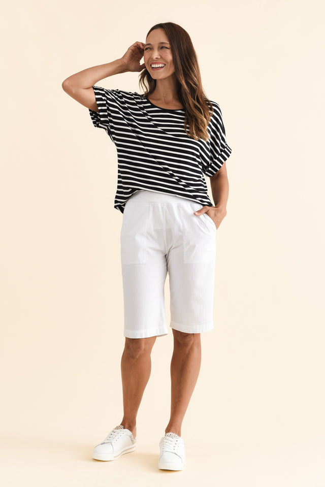 alt text|model:Cara image 9