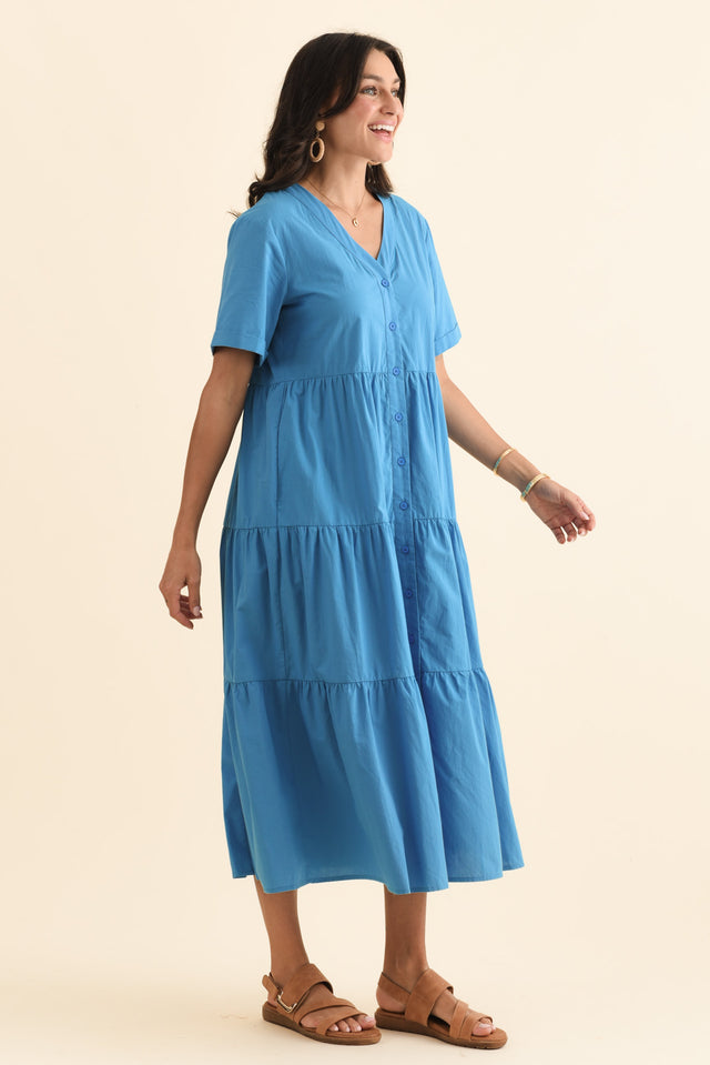 alt text|model:Brontie image 3