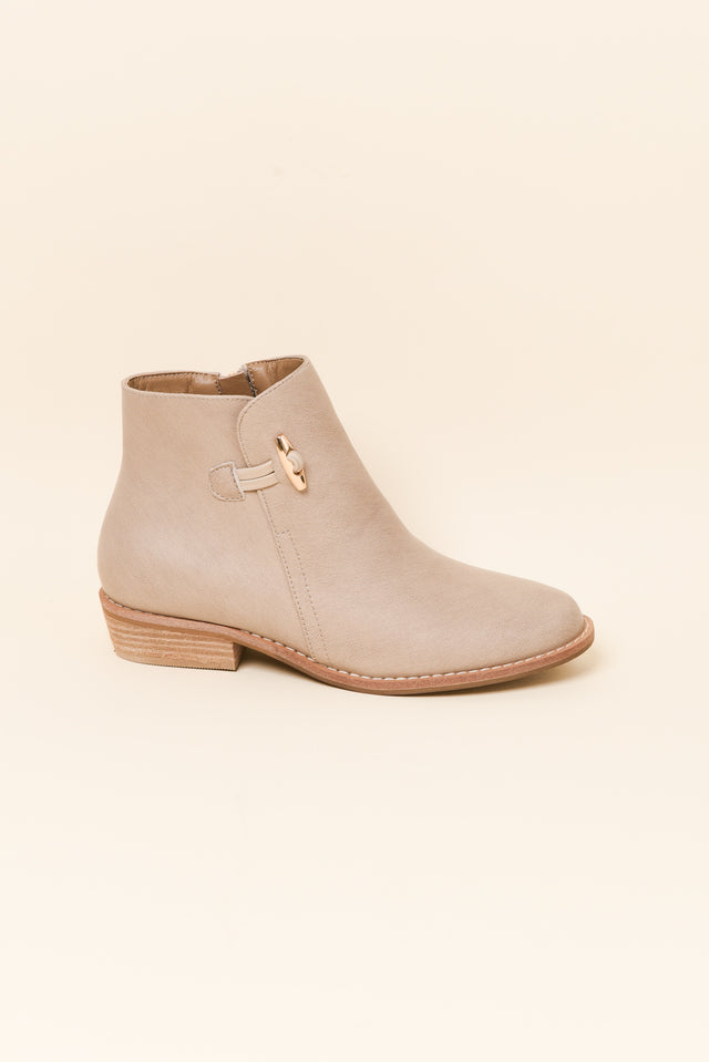 York Beige Leather Toggle Boot