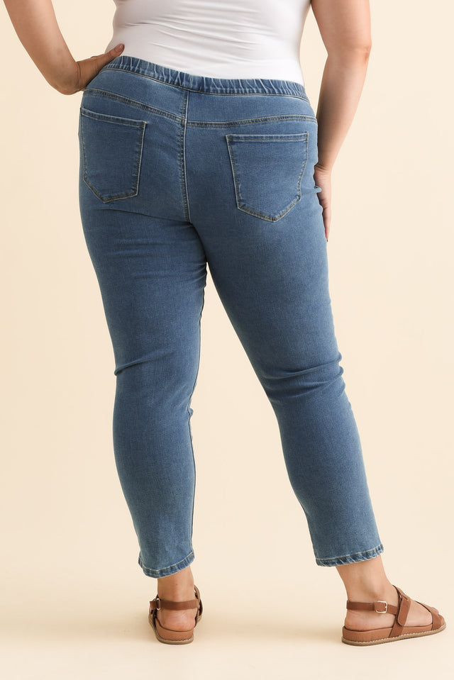 alt text|model:Gabby image 11