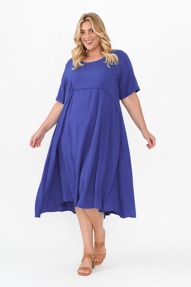 plus-size,curve-dresses,alt text|model:Caitlin