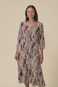 Nessa Brown Leaf Crescent Dress,Video