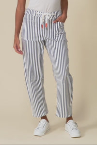 Breslin Blue Stripe Barrel Jeans,Video