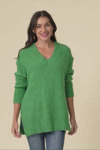 Brilla Green V Neck Jumper,Video