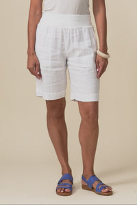 Aster White Linen Shorts,Video