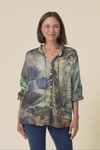 Laria Green Tropical Button Top,Video