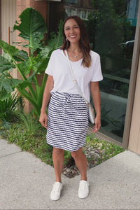 Toronto White Cotton Tee,Video