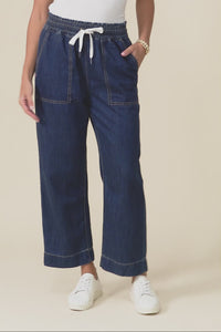 Gretal Dark Denim Cropped Pants,Video