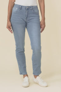 Kairi Blue Cotton Jeans,Video