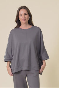 Valeria Grey Cotton Oversized Tee,Video