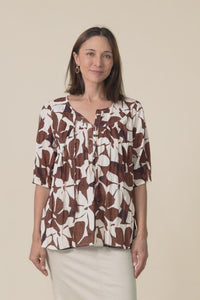 Claris Chocolate Garden Crinkle Cotton Top,Video