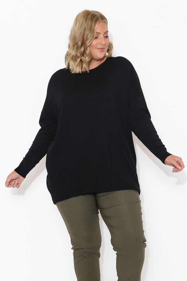 plus-size,curve-tops,curve-basics,curve-knits,,facebook-new-for-you