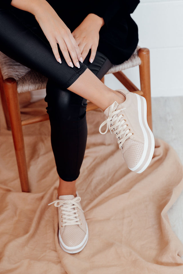 Paradise Nude Leather Sneaker
